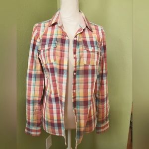 Tommy Hilfiger womens medium long sleeve button down.
